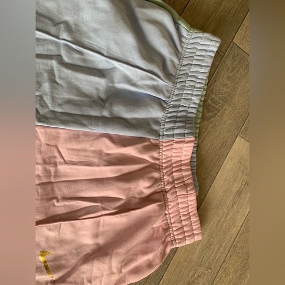 Nike pastel colour block joggers brand new with tags size small - Picture 3 of 10